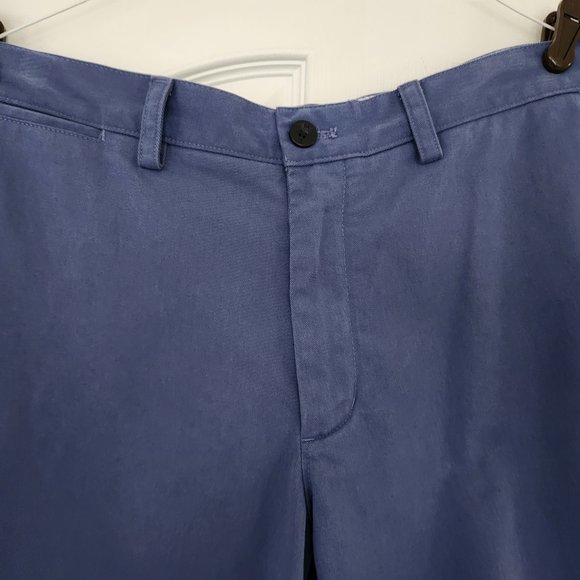 Banana Republic Men’s 100% Cotton Twill Shorts Size 34, Inseam 11” in Blue Gray - Picture 2 of 9